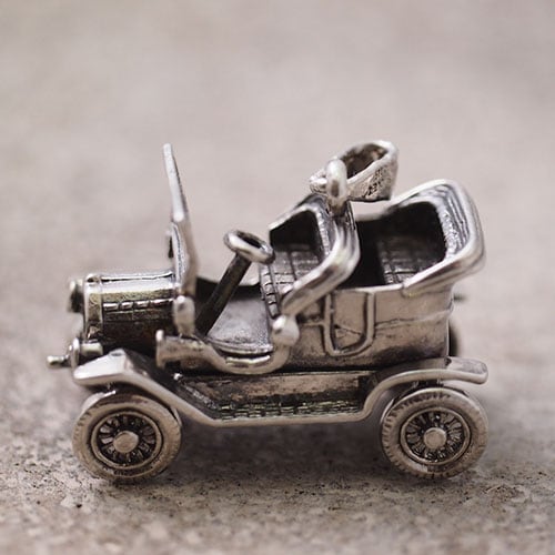 シルバー　T型フォード　ミニチュアペンダント　