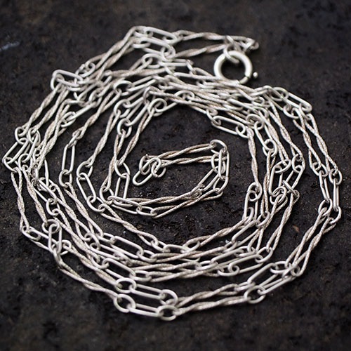 シルバー ツイスト アンティークチェーンネックレス（136cm)