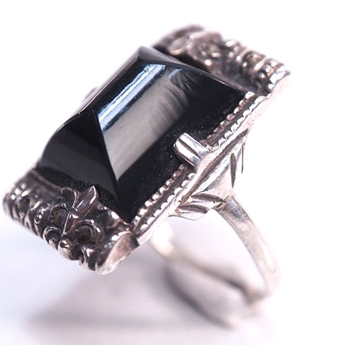 シルバー＆オニキス　バタフライ　アールデコリング