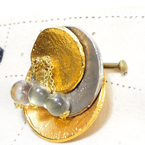 MONIQUE VEDIE モニックベディエ　ゴールド＆シルバーカラー　ピン