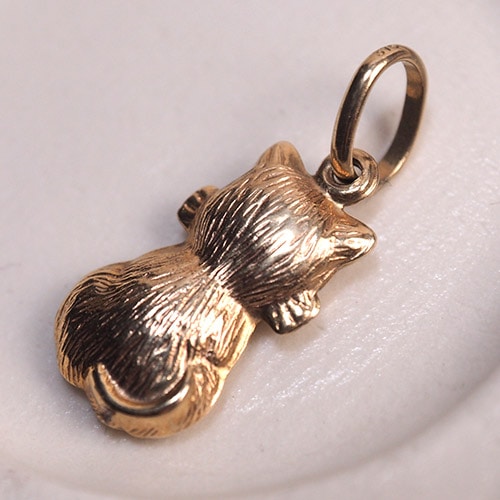 9金 ねこチャーム
