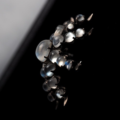 シルバー　ブルームーンストーン　ビッグスターブローチ