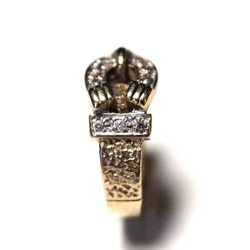 9金 クリスタル 蹄鉄のベルトバックルリング