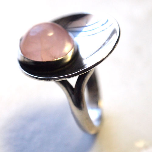 N.E.FROM（N.E.フロム）ローズクォーツドットリング（大）