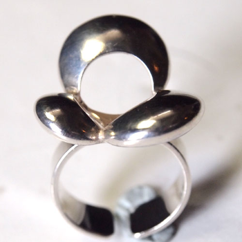 シルバーモダンアブストラクトリング