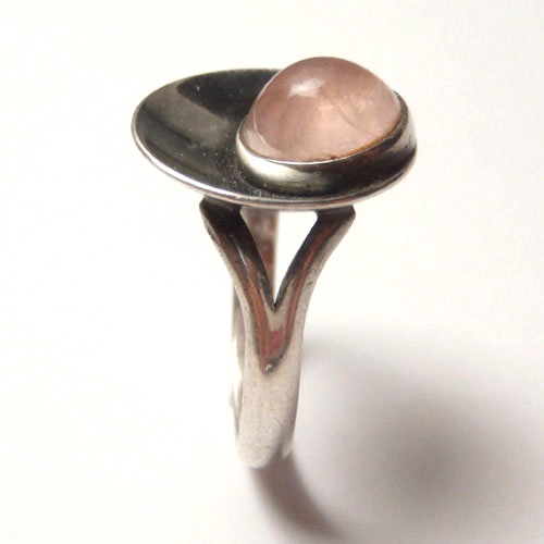 sold-N.E.FROM (N.E.フロム）　ローズクォーツ　ドットリング　直径1.5cm