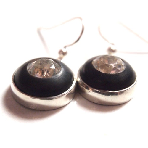 ブラック&ペースト シルバーピアス