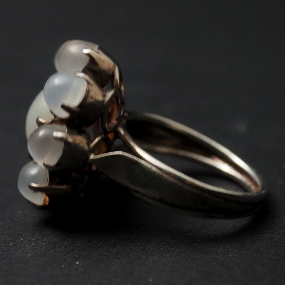 天然ムーンストーン フラワー・クラスター シルバーリング 