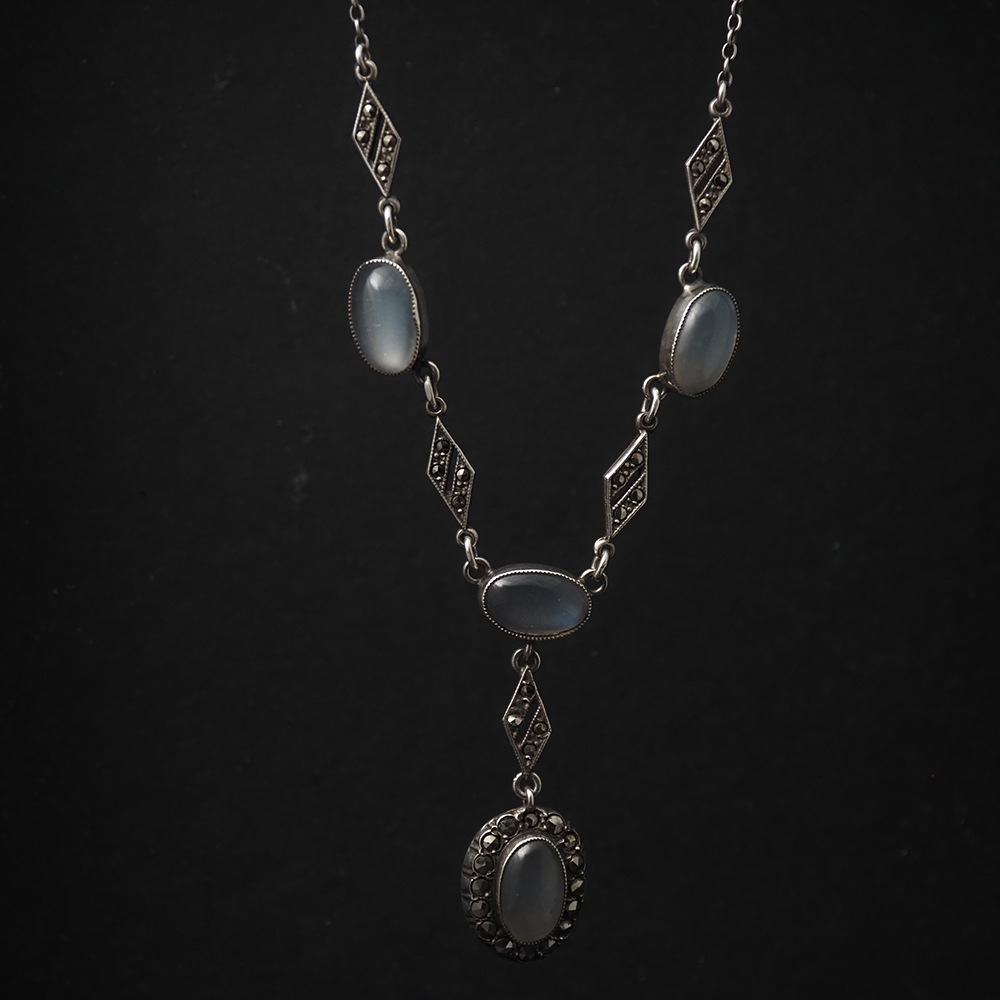 天然ムーンストーン×マーカサイト アールデコ・シルバーネックレス