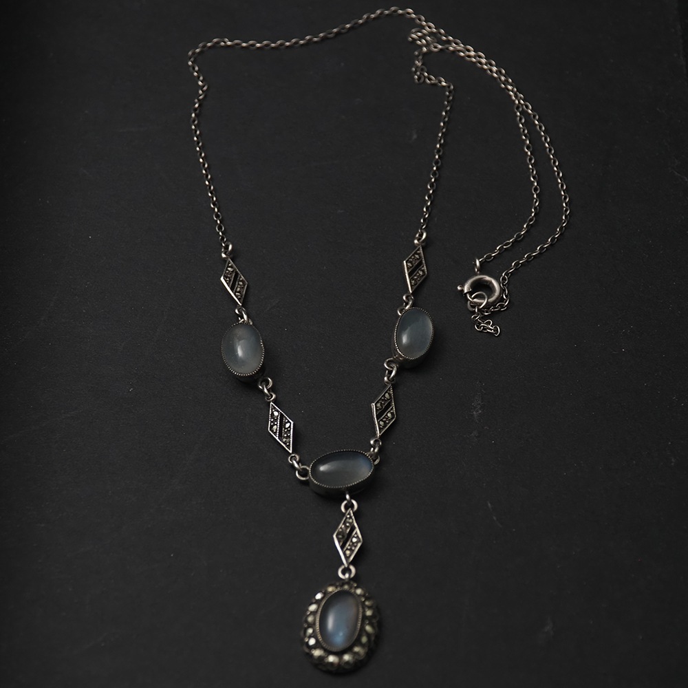 天然ムーンストーン×マーカサイト アールデコ・シルバーネックレス