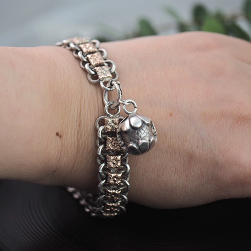 シルバー&ゴールドプレート チャーム付き フレンチブレスレット