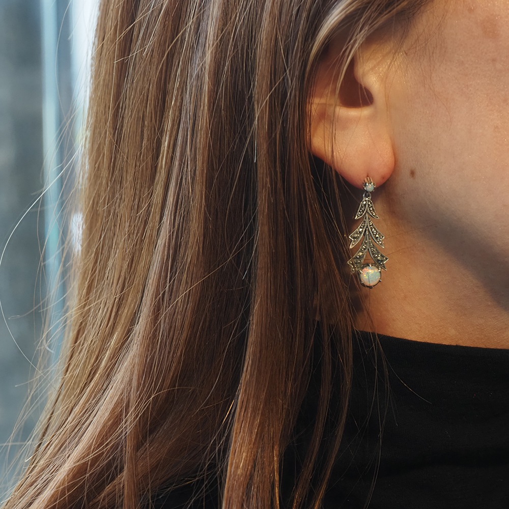 天然オパール×マーカサイト アールデコ・シルバーピアス