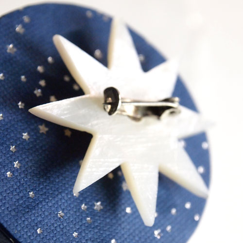 ヴィクトリアン　マザーオブパール　スターブローチ