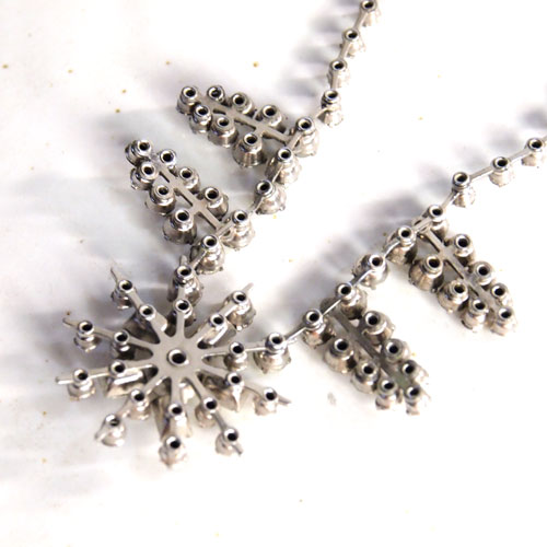 クリスタル　スターデザイン　ネックレス