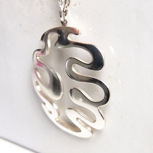 N.E.FROM (N.E.フロム) デンマーク ビッグクラウド ペンダント