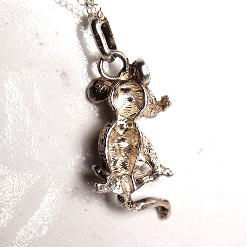 シルバー エナメル ねずみ ペンダント