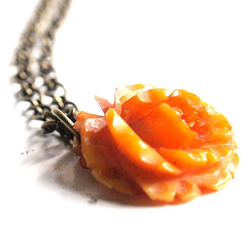 ベイクライト バタースコッチ フラワーペンダント