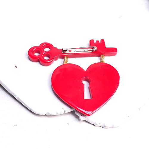 ガラリス　リメイク　ハート＆キー　ブローチ