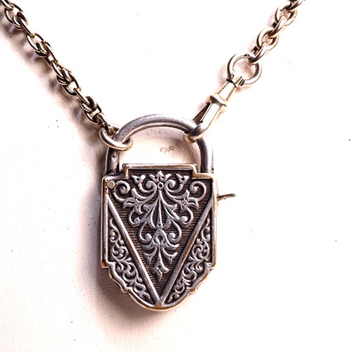 シルバーカラーメタル　スクエアパドロック