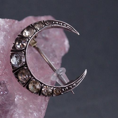 シルバー&ペースト クレセントムーンブローチ(2.3cm)
