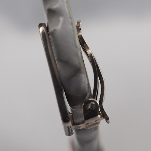 シルバー&ブラックエナメル クリップイヤリング