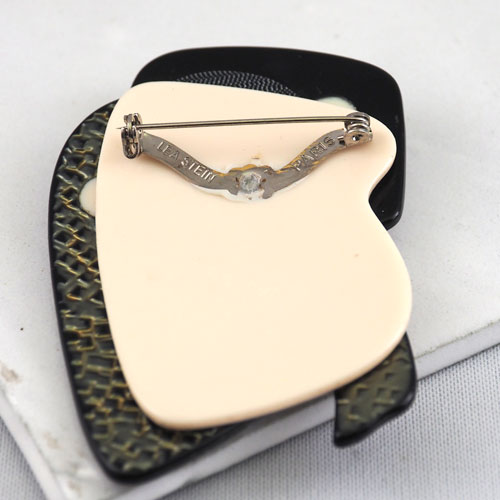 Lea Stein リアスタン モンキーブローチ