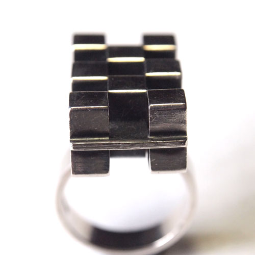 Elis Kauppi(Kupitaankulta) シルバーキュービックリング