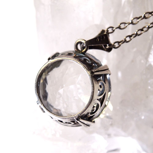 シルバー　ロッククリスタル　ペンダント