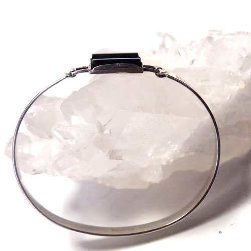 TORUN HOPERA ラブラドライトバングル