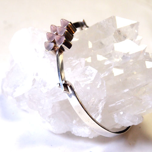 0-ELIS KAUPPI (KUPITAANKULTA)エリスカウッピ ローズクォーツバングル