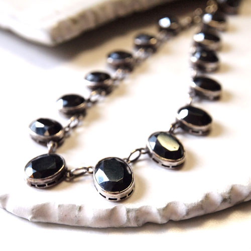 アールデコ　アールデコ　ヘマタイトネックレス