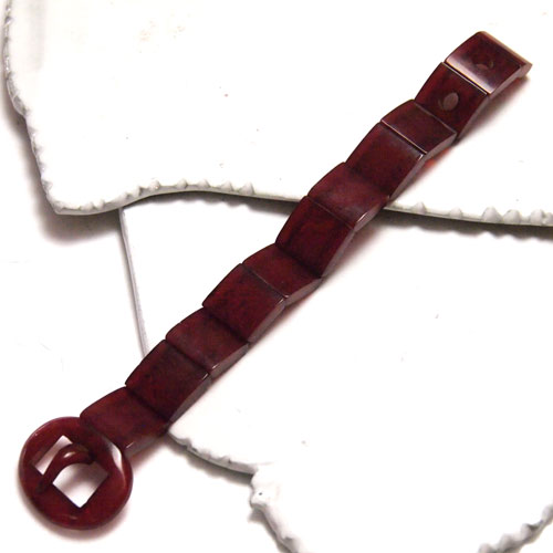 ガラリス　レッドブラウン　ベルトバックルバングル