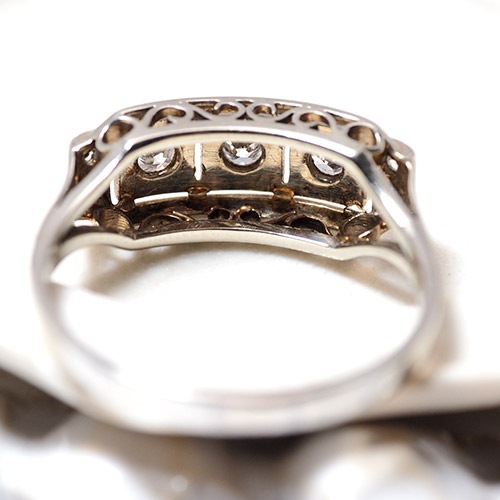 14金 ホワイトゴールド ダイヤモンド 3ストーン アールデコ
