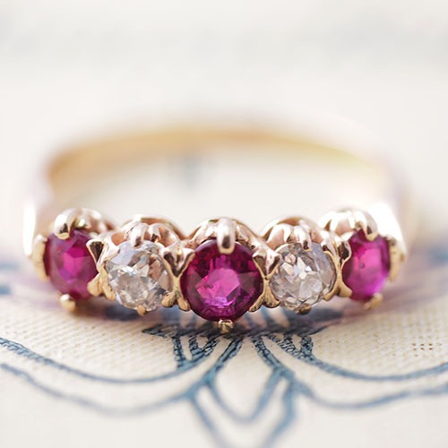 14金　天然ルビー＆ダイヤモンド　一文字リング