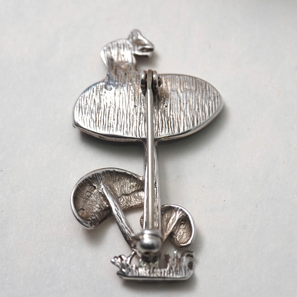 Norman Grant ノーマン・グラント シルバーエナメル「きのことネズミ」ブローチ