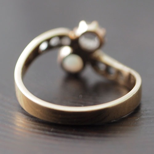 14金　天然オパール　ローズカットダイヤモンド　トワエモアリング