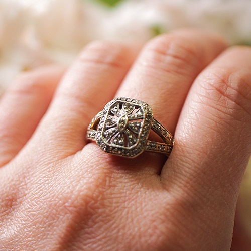 9金　ダイヤモンド　スクエアリング（アンティークジュエリー）