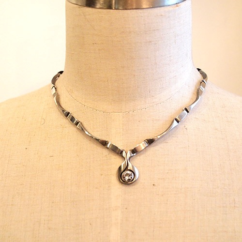 STEN AND LAINE シルバークリスタルネックレス
