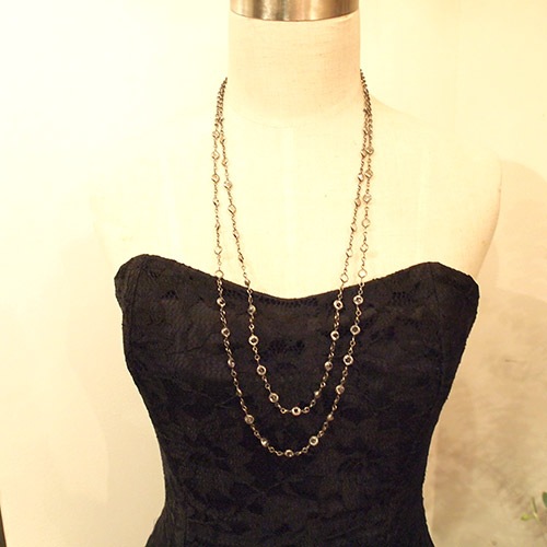 ガンメタル　クリアクリスタル　ロングネックレス（152cm)