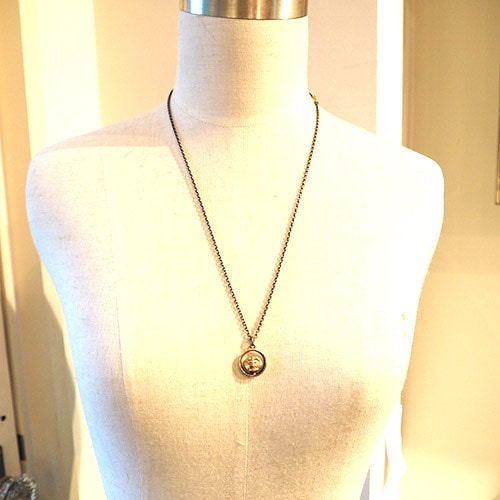 JORMA LAINE ヨルマレイン　ブロンズ　スモールフェイス　ネックレス