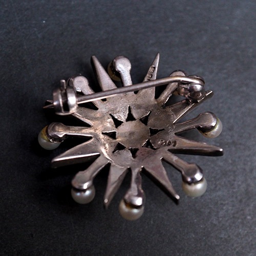 シルバー＆パール　北極星ブローチ(2.7cm)