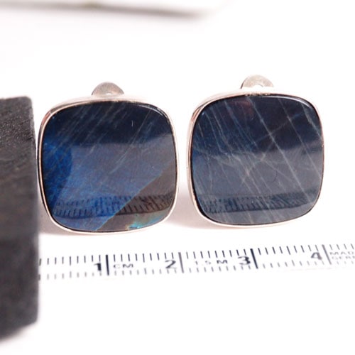 カウニスコル スペクトロライト　ラブラドライト　スクエアイヤリング(2cm)
