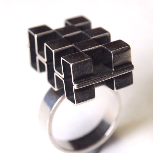 Elis Kauppi(Kupitaankulta) シルバーキュービックリング