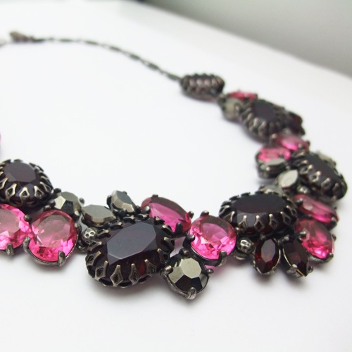 SOLD-Elsa Schiaparelli エルザ・スキャパレリ レッド&ピンク クリスタルネックレス