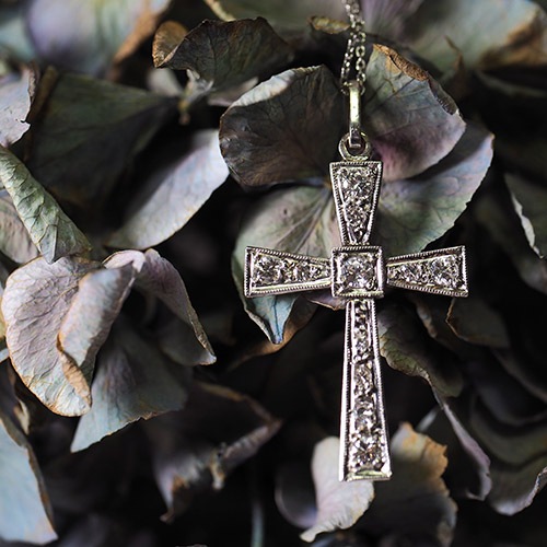 18金 ホワイトゴールド ダイヤモンド アールデコクロス(フランス アンティークジュエリー)