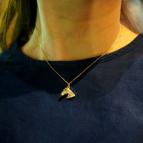 9金シルバー ローズカットダイヤモンド　馬のペンダント