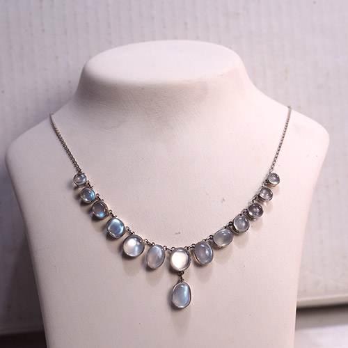 シルバー＆ブルームーンストーン　フリンジネックレス