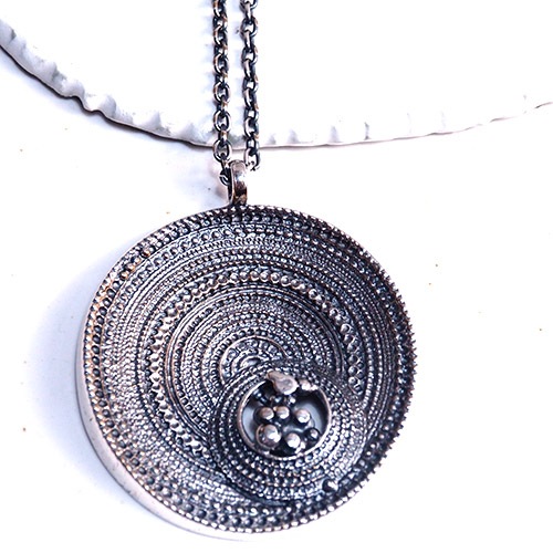 JORMA LAINE ヨルマレイン　シルバーカラーブロンズ　ビッグサン　ネックレス