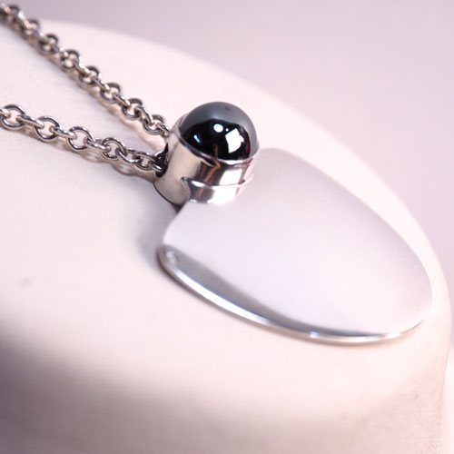 HANS HANSEN シルバー&ヘマタイト ペンダント