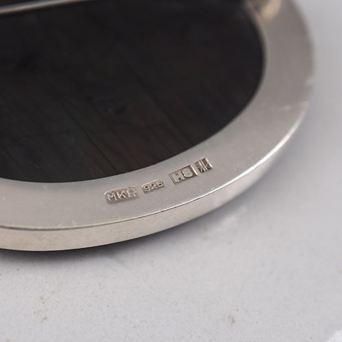 Kaunis Koru カウニスコル ラブラドライト　ブローチ（パープル系）